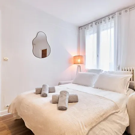 Le Cocon, Centre-ville, Calme, 4 Personnes, Proche Commerces